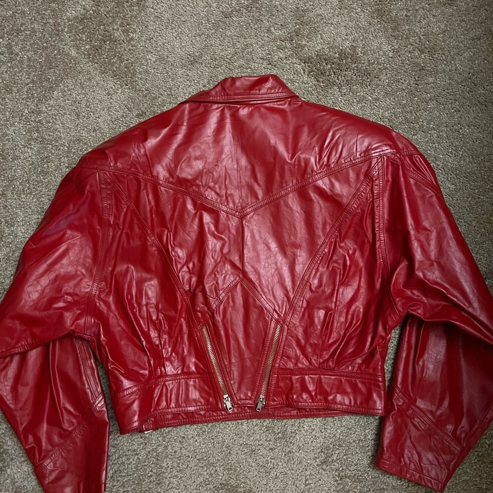 Vintage 80s genuine leather woman’s IOU red biker jacket - Picture 8 of 13